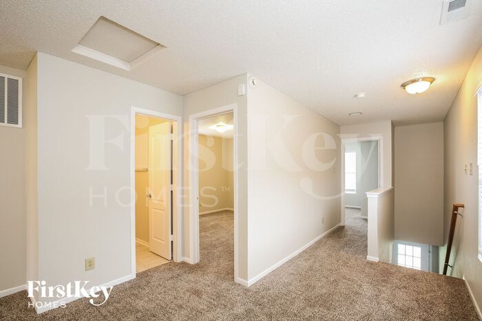 Building Photo - 10109 Cumberland Pointe Blvd