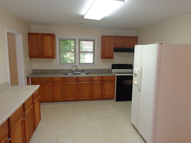 Building Photo - Lafayette Terrace