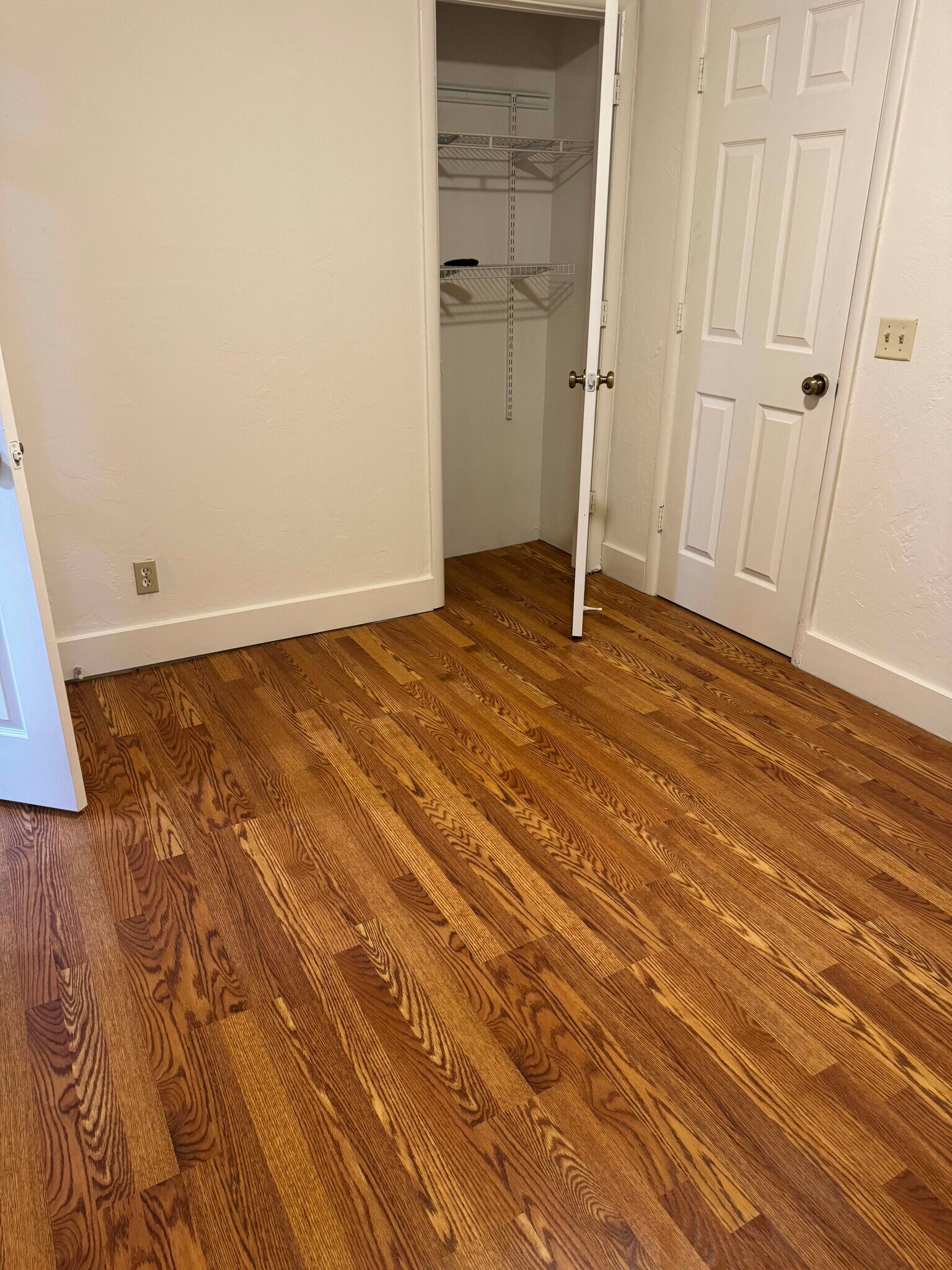 Building Photo - 2601 N Robinson Ave