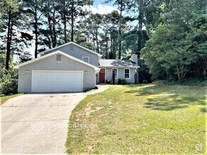 Building Photo - 1122 Holly Hills Dr SW