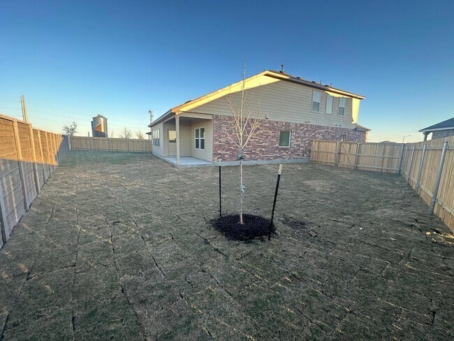 Building Photo - 1018 Ascari Ct
