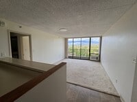 Building Photo - Pearl Regency #1913