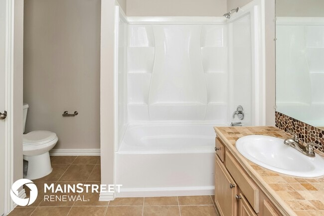 Building Photo - 501 Brazos St