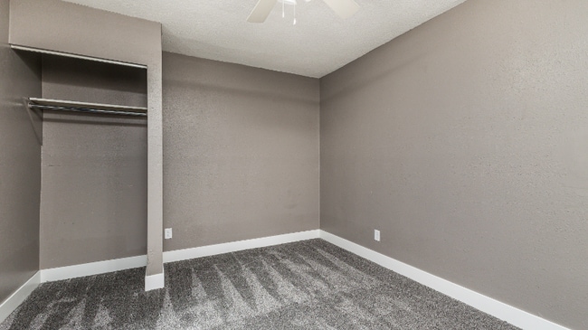 Building Photo - 561 Loras Blvd