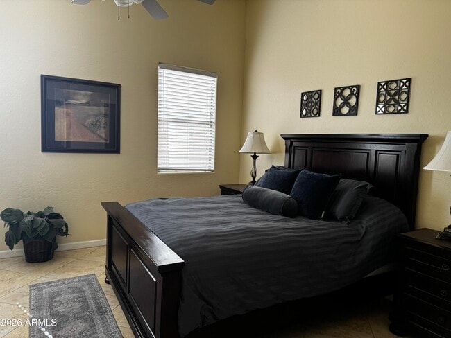 Building Photo - 18131 W Canyon Ln