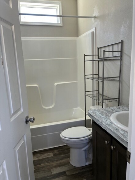 Building Photo - 3050 Beck Blvd