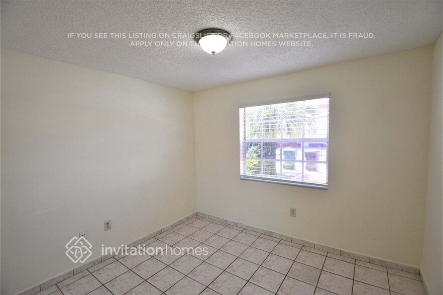 Building Photo - 7421 W 29th Way