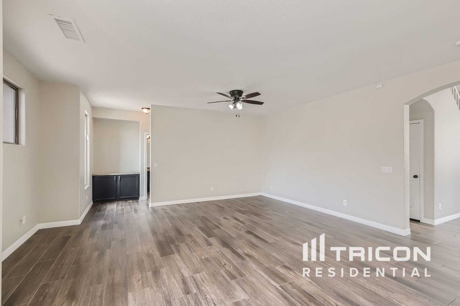 Building Photo - 8329 W Cocopah St
