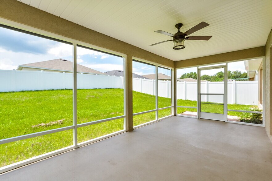 Building Photo - 806 Edith Dr