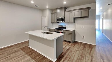 Building Photo - 12529 Florence Ln