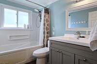 Building Photo - 3772 Commodore Cove W