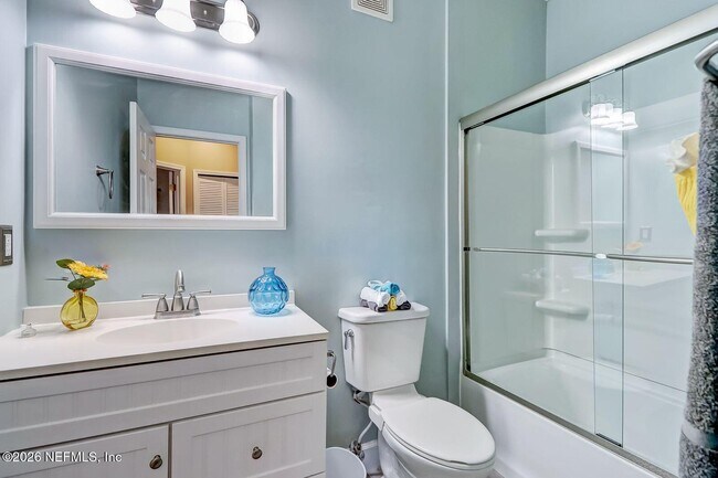 Building Photo - 9762 Summer Grove Way S