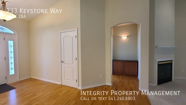 Building Photo - 233 Keystone Way