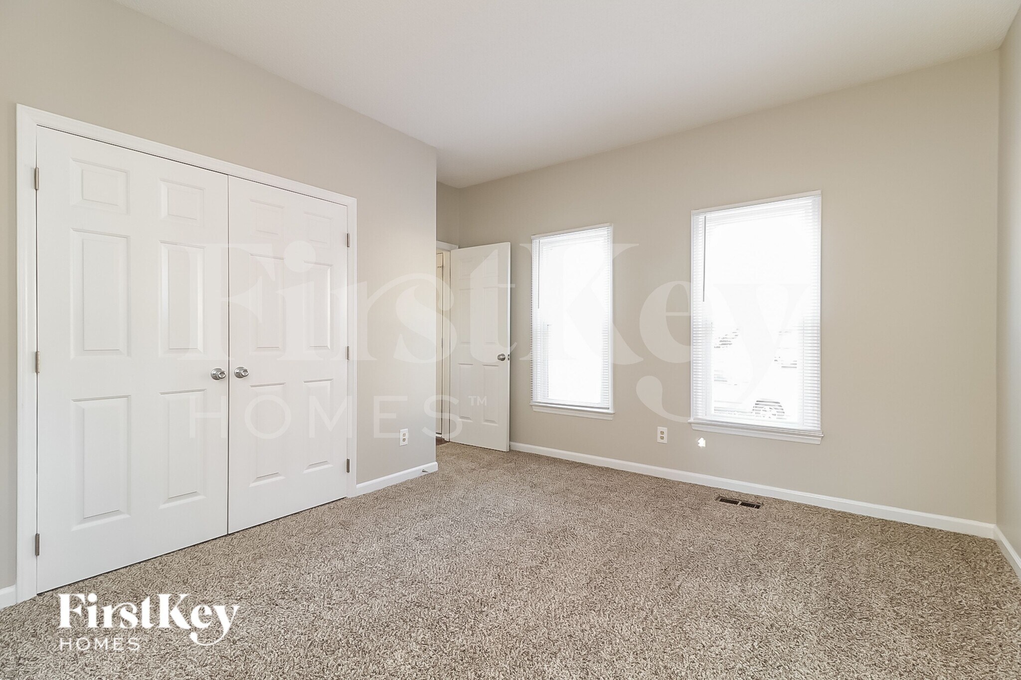 Building Photo - 104 Longneedle Ct