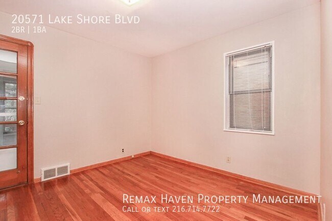 Building Photo - 20571 Lakeshore Blvd