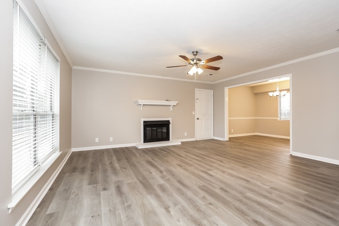 Building Photo - 105 Bordeaux Ct