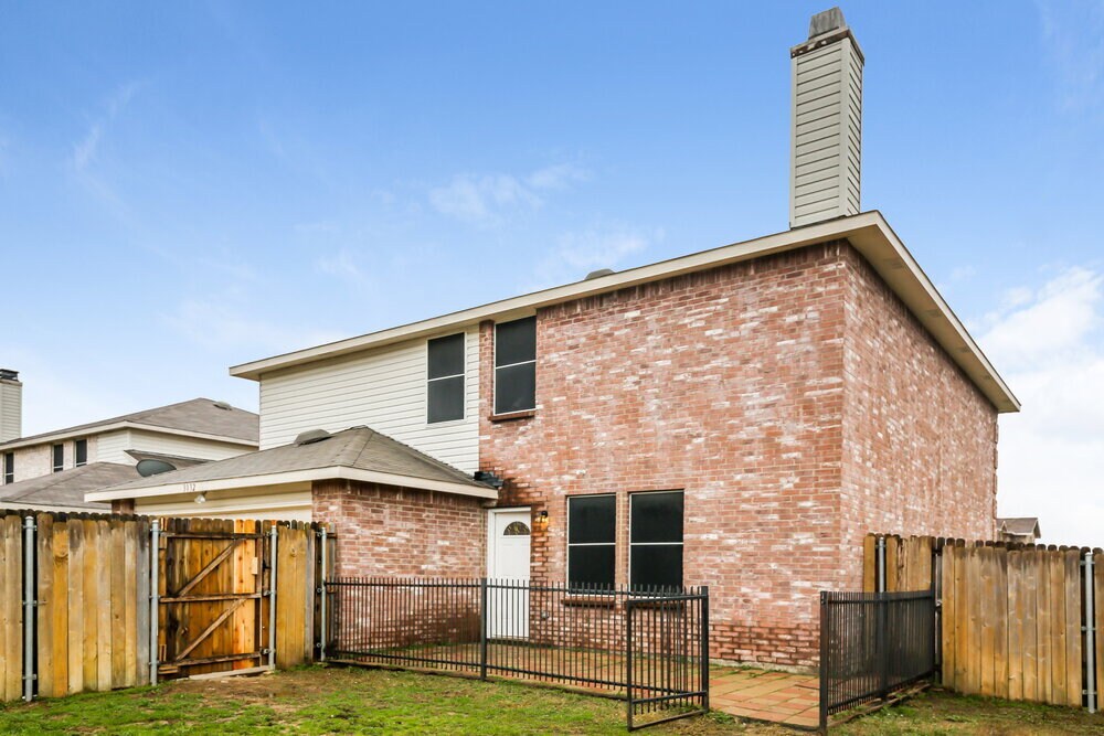 Building Photo - 3032 Picket Fence Dr
