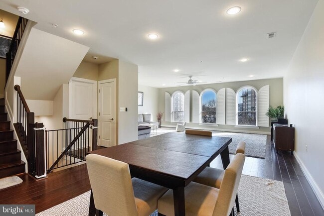 Building Photo - 1222 Main Line Blvd