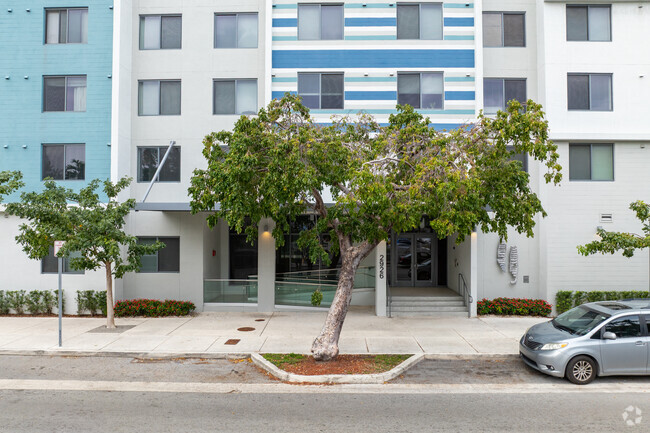 Building Photo - Brisas del Este