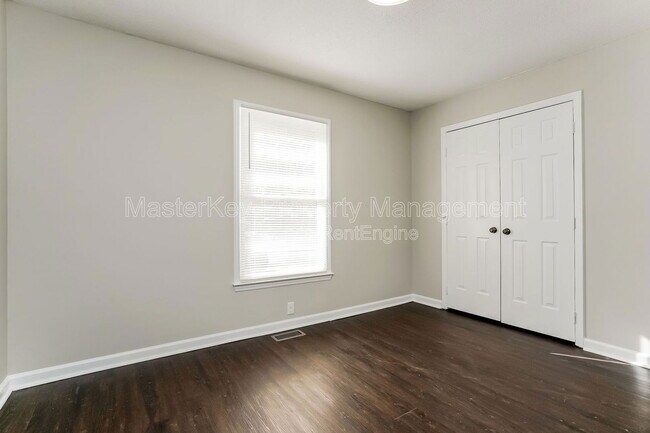 Building Photo - 3002 Appling Way