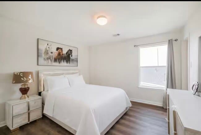 Building Photo - 18607 Shavano Ct