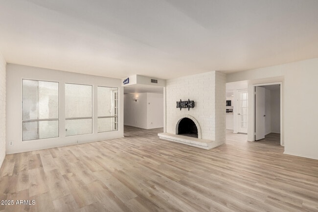 Building Photo - 7932 E Pecos Ln