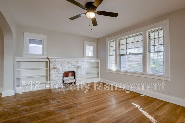 Building Photo - 3935 Agnes Ave