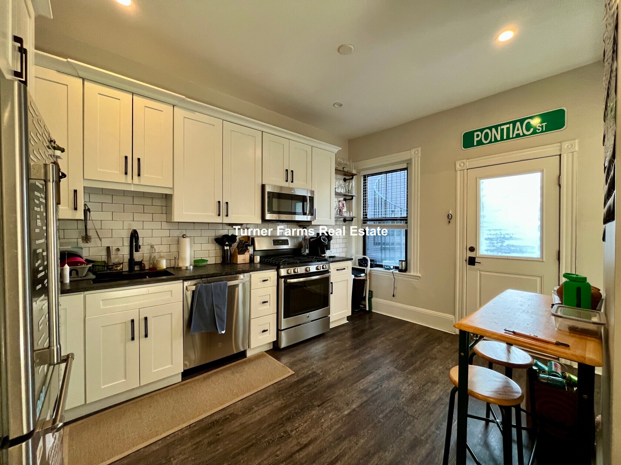 Building Photo - 1520 Tremont St