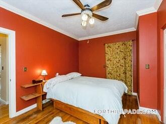 Building Photo - 120 Highland St