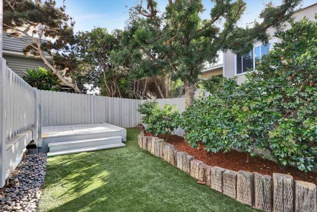 Building Photo - 410 Stratford Ct