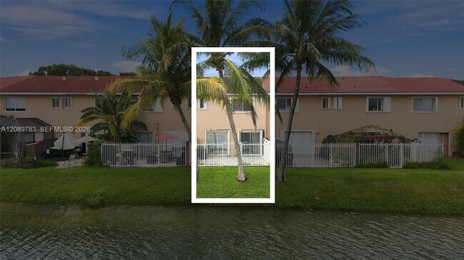 Building Photo - 17561 SW 140th Ct