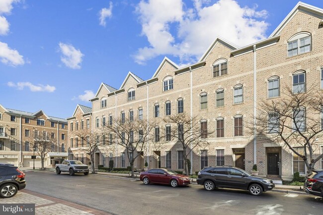 Building Photo - 1256 Dockside Cir