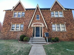 Building Photo - 1 Bed in the Paseo District