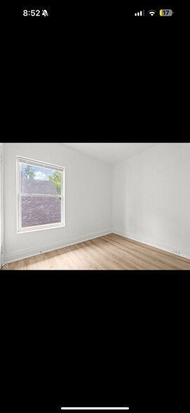 Building Photo - 1029 N Keystone Ave