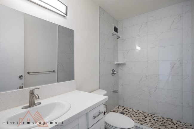 Building Photo - 949 Ala Nanala St