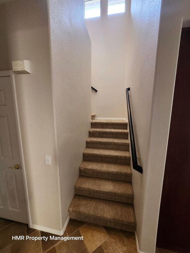 Building Photo - Gorgeous single family home in Chino