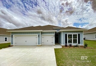 Building Photo - 510 Hardwood Ave