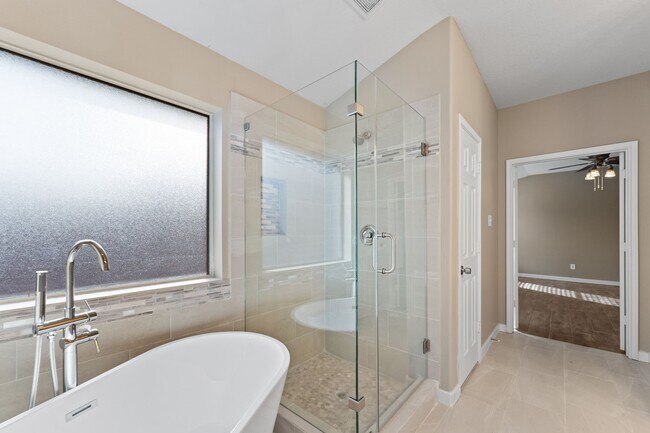 Building Photo - 21146 Terrace Vine Ln