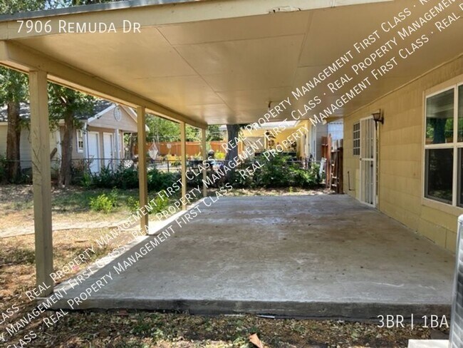 Building Photo - 7906 Remuda Dr