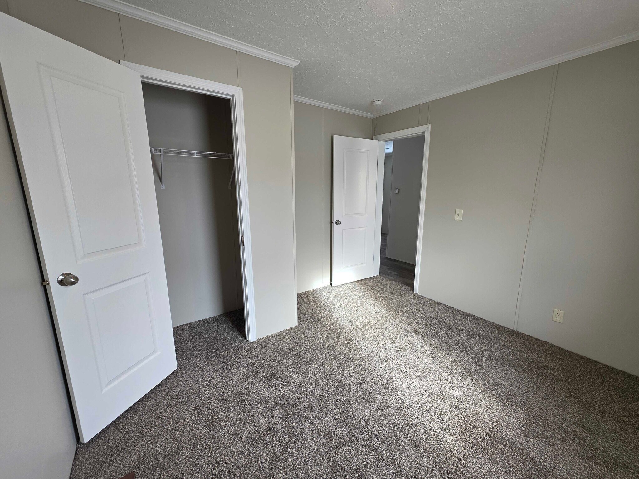 Building Photo - 3708 Cedar Loop