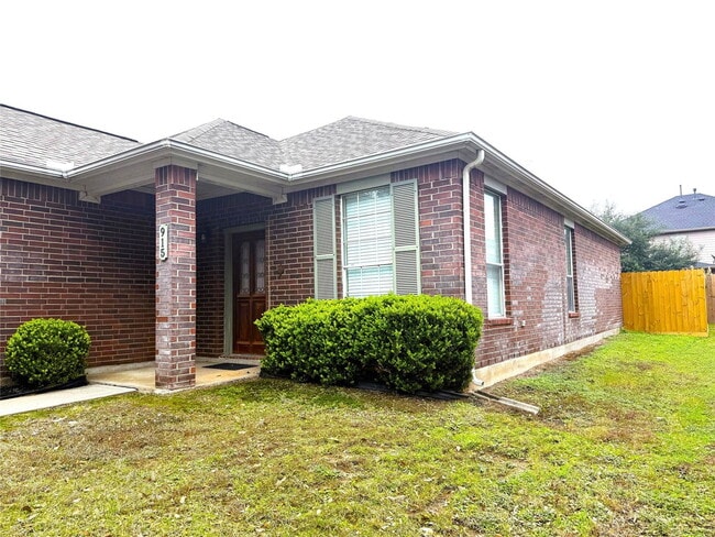 Building Photo - 915 Saginaw Bay Ct