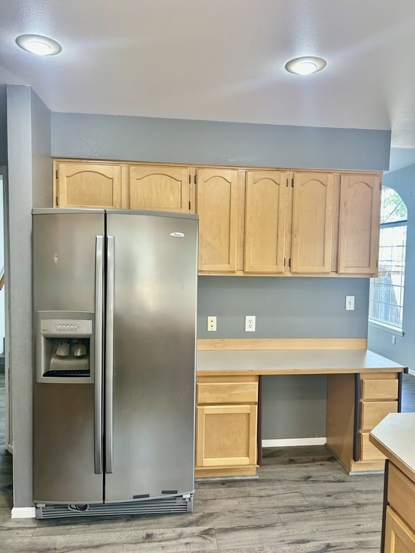 Building Photo - 804 E Maberry Dr