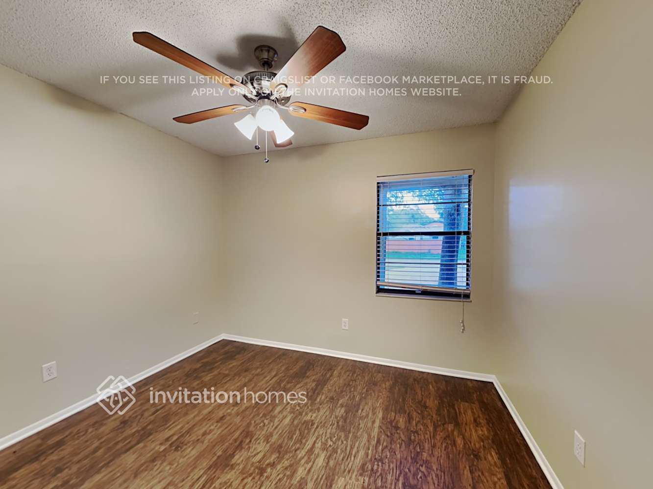 Building Photo - 851 Woodgate Trail