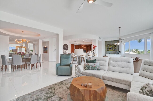 Building Photo - 516 Hendricks Isle