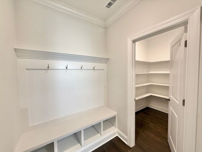 Building Photo - 6117 Balance Ct