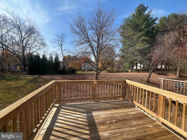 Building Photo - 6160 Majors Ln