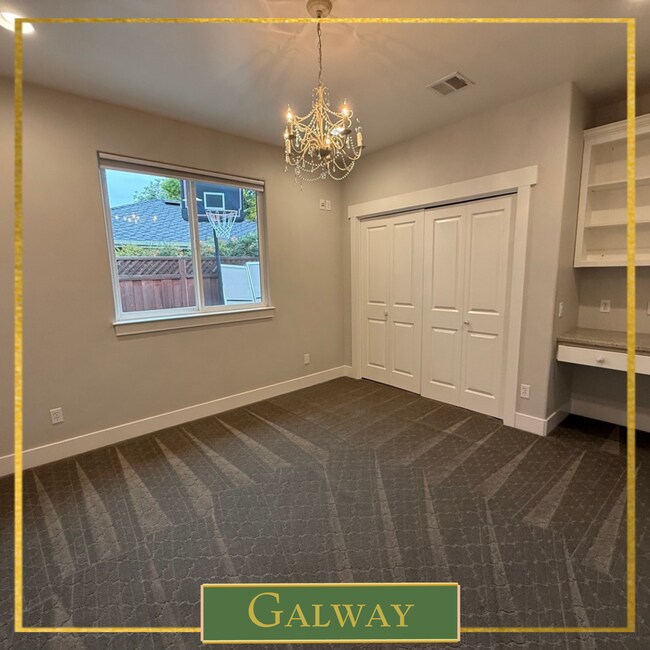 Building Photo - 94 Harold Ave