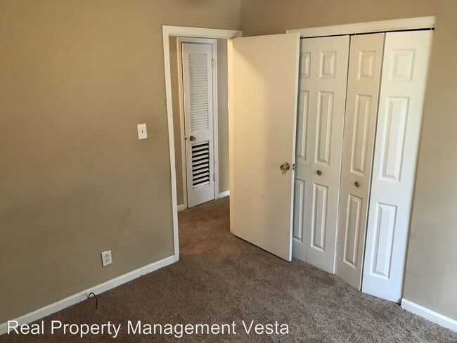 Building Photo - 3 br, 2 bath House - 4182 West Oak Drive