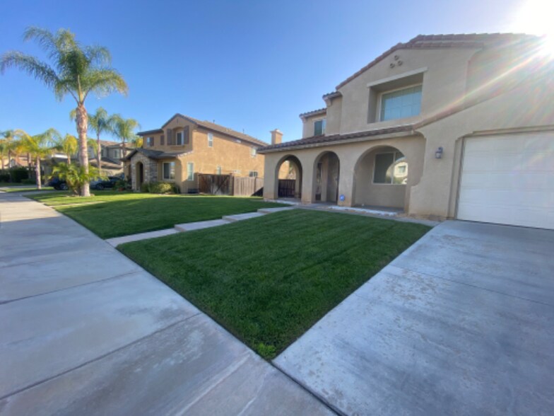 Building Photo - 23673 Kathryn St