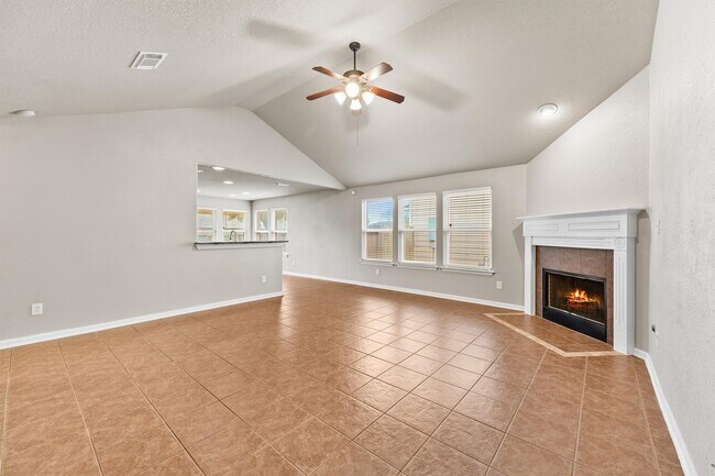 Building Photo - 21615 Mt Elbrus Way